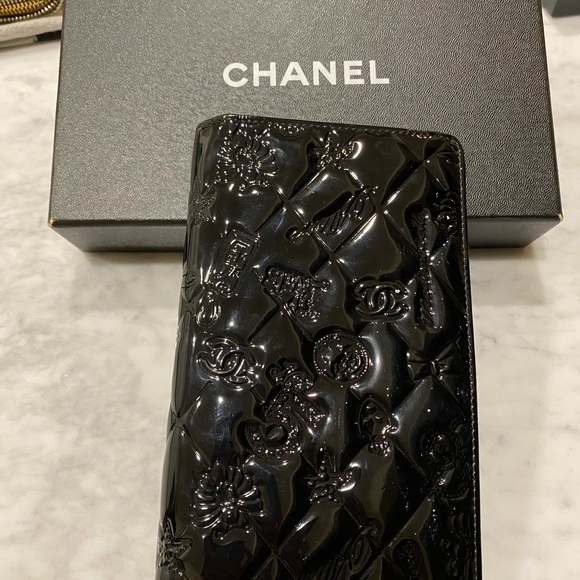Chanel patent leather Lucky Symbol wallet - Picture 11 of 11